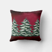 熱烈な雪に覆われた常緑樹 クッション (裏面)