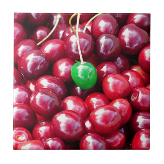 熱狂するなしぶきのさくらんぼ タイル (正面)
