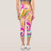 熱狂するサイケデリックカラフルフェスティバル絞り染め渦巻き カプリレギンス (裏面)