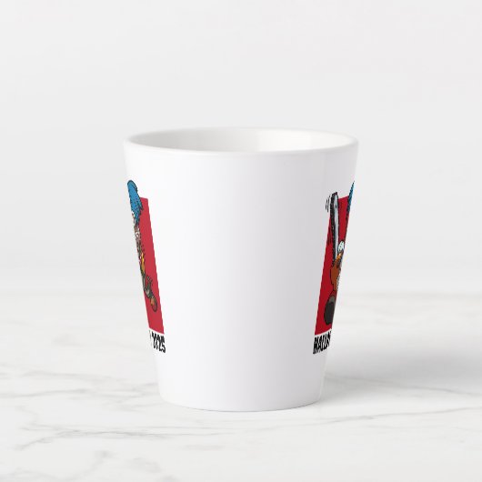 熱狂するチェーンソーピエロハロウィーン編集可能文字年 カフェラテマグ (正面)