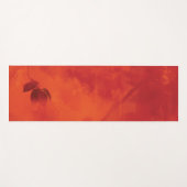 燃えたオレンジの柿の葉の秋 ヨガマット (正面(横))