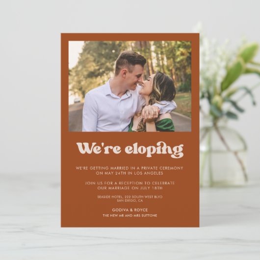 燃えたオレンジスタイリッシュ色の発表 招待状 (スタンド正面)