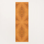 燃えたオレンジ色の星の万華鏡のように千変万化するパターン ヨガマット (裏面)