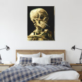 燃えるたばこ入りの骸骨の頭 キャンバスプリント (インサイチュ (寝室))