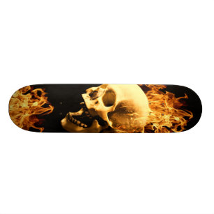燃えるようなスカル スケートボード