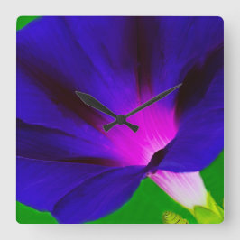 燃えるようなパープルピンクの花柄 スクエア壁時計
