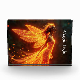 燃えるような妖精の女の子の赤い輝く翼かわいい魔法ネオン フォトブロック