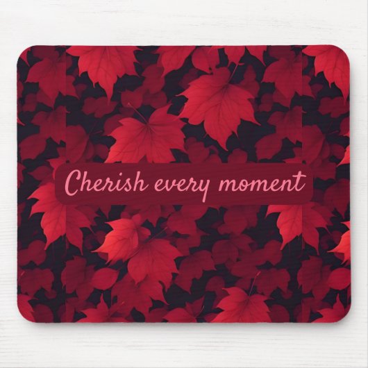 燃えるような赤い葉秋の マウスパッド (正面)