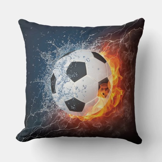 燃えるサッカー/サッカーボール クッション (正面)
