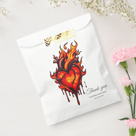 燃えるハート。 フェイバーバッグ (封をした状態)