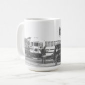 燃える男のマグ コーヒーマグカップ (正面左)