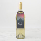 燃える雲、霧、山のモノグラム ボトルネックタグ (ボトル)