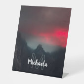 燃える雲、霧、山のモノグラム 台座サイン (正面)