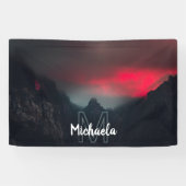 燃える雲、霧、山のモノグラム 横断幕 (横)