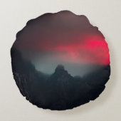 燃える雲、霧、山 ラウンドクッション (裏面)