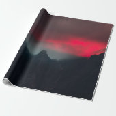 燃える雲、霧、山 ラッピングペーパー (アンロールド)