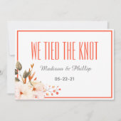 燃えモダンたオレンジ色のフローラ私たちは結び目 (正面)