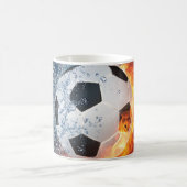 燃え盛りサッカー/サッカーボール装飾用クッション モーフィングマグカップ (中央)