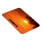 燃え盛るオレンジのカンザスサンセットマグネット マグネット (右側)