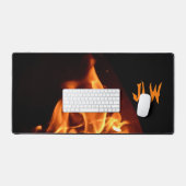 燃え盛る熱い炎の写真ブラック デスクマット (キーボード&マウス)