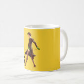 爆弾の悪い女の子のレトロはPin持ち上げます コーヒーマグカップ (正面右)