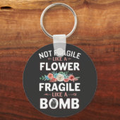 爆弾RBGのように壊れやすい花のように壊れない キーホルダー (正面)