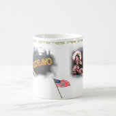 爆撃機の鼻の芸術- WW II コーヒーマグカップ (中央)