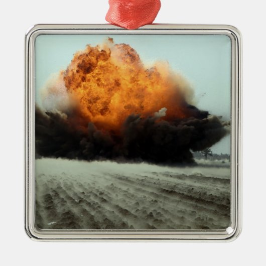 爆発が起こる メタルオーナメント (正面)