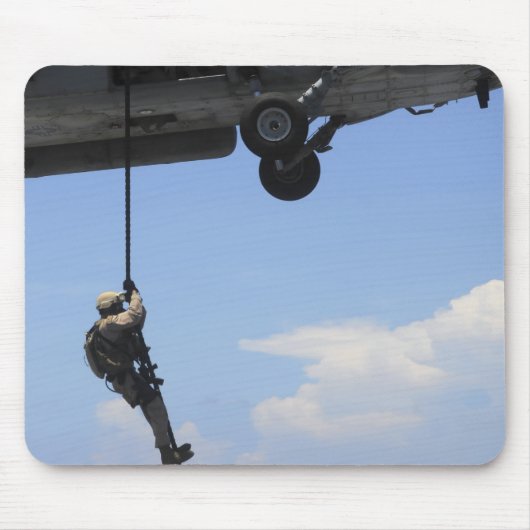 爆発的廃棄技術者 マウスパッド (正面)