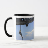 爆発的廃棄技術者 マグカップ (左)