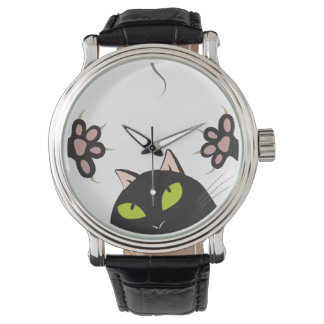 「爪を見て」見る 腕時計