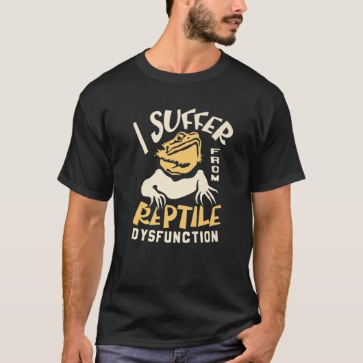 爬虫類機能不全ひげ竜に苦しむ Tシャツ (正面)