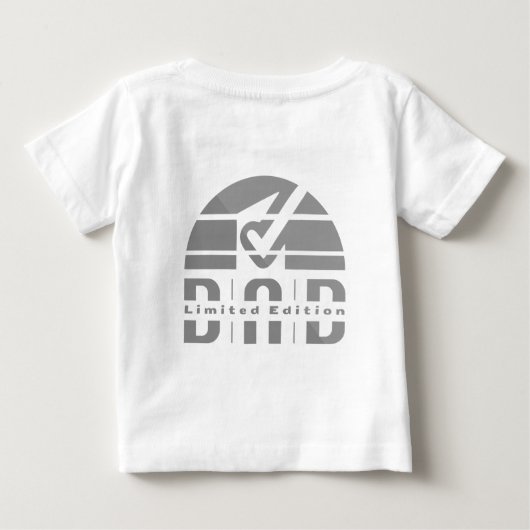 父の愛は無条件: 父の日エディション ベビーTシャツ (裏面)