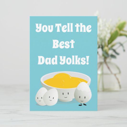 父の日のパパがジョークで食べ物の卵を漫画に カード (スタンド正面)
