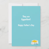 父の日のパパがジョークで食べ物の卵を漫画に カード (裏面)