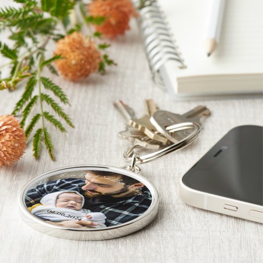 父の日の新しい父と赤ちゃんの写真 キーホルダー (側面)