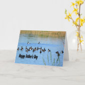 父の日，池の中のアヒル カード (黄色い花)