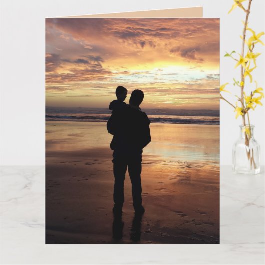 父の日 父と息子の夕焼けビーチカード カード (黄色い花)