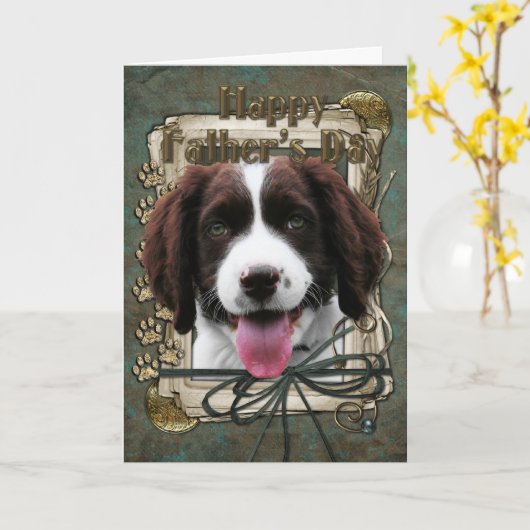 父の日-石造りの足-英国のスプリンガースパニエル カード (黄色い花)