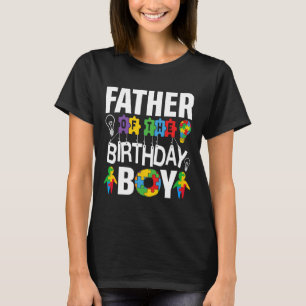 父の誕生日ボーイオティズムパパ Tシャツ