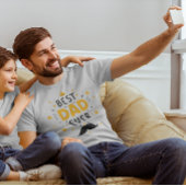 父へのギフトモダンタイポグラフィ最高のパパ Tシャツ