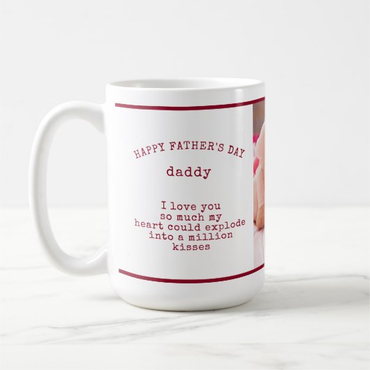 父カスタムの日の詩と一緒に写真ダークレッド コーヒーマグカップ (左)