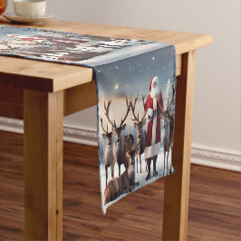 父クリスマスはトナカイとポーズをとっていた。 ショートテーブルランナー