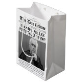 父パーソナライズされた日新聞抱き枕 ミディアムペーパーバッグ (正面アングル)