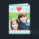 父モダンの日の写真カード カード<br><div class="desc">Father's Dayフォトカードには、「We love you」と「Happy Father's Day!」が掲載されており、青、珊瑚、白の配色でカスタマイズ可能なサンプルイメージを持つ。</div>