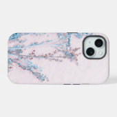 爽やかな花柄の背景 iPhone 15ケース (裏面横)