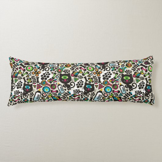 片目黒猫 ボディピロー (正面)