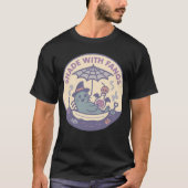 牙のある影のスプーキーシール Tシャツ (正面)
