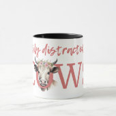 牛おもしろいのヴィンテージフローラに気を取られる マグカップ (中央)