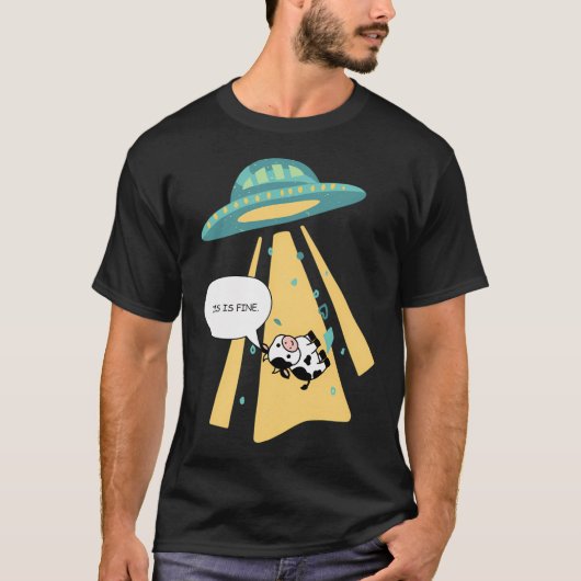 牛がエイリアン Tシャツ (正面)